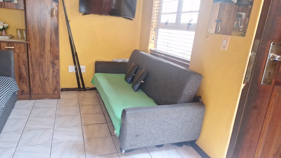 2 Bedroom Property for Sale in Retreat Western Cape